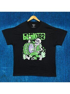 Blink-182 Rock T-Shirt Size Extra Large